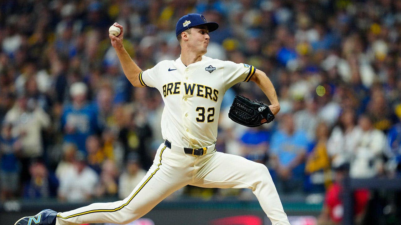 Brewers manager Pat Murphy decision costs Game 4 lead