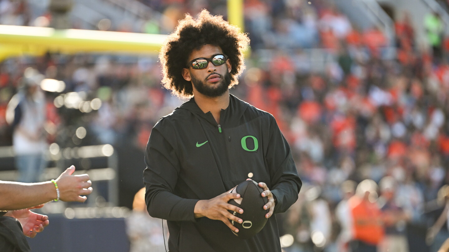 Oregon QB Dante Moore Injury Update: Season Over After Concussion